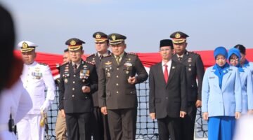 Upacara Dan Tabur Bunga di Teluk Jakarta Peringati Hari Dharma Samudera