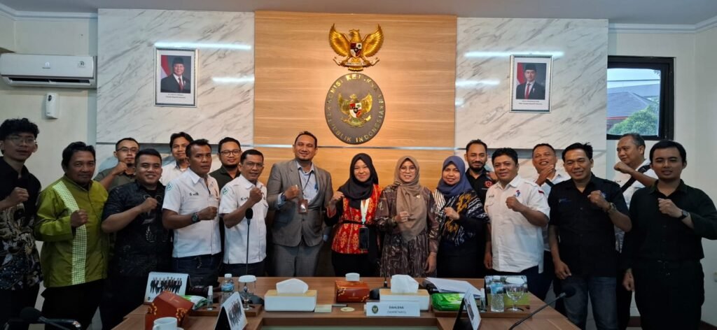 Audiensi Aliansi Pekerja Pelabuhan dan Transportasi dengan International Transport Federation dan Komisi Kejaksaan RI - Teropong Rakyat