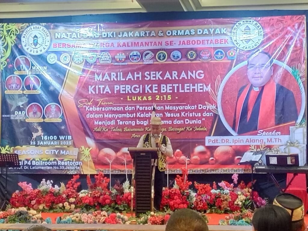 Portal Berita Indonesia dan Dunia Terkini Hari Ini, Update Harian Terbaru, Terlengkap, Tajam, Aktual dan Berimbang. DAD Jakarta dan Ormas Dayak Rayakan Natal Bersama di Season City - Teropong Rakyat