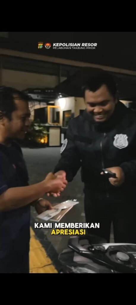 Polres Pelabuhan Tanjung Priok Kembalikan Motor Curian ke Pemiliknya - Teropong Rakyat