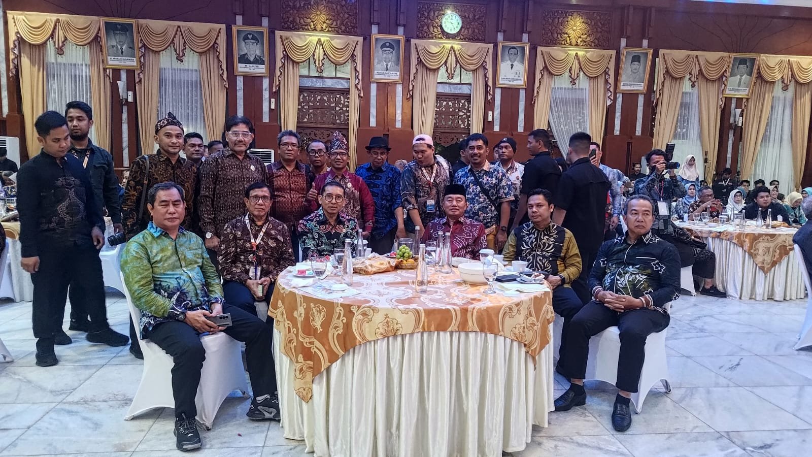 Gala Dinner HPN 2025 Banjarmasin, Fadli Zon: Pers Tidak Bisa Pisah dengan Kebudayaan - Teropongrakyat.co