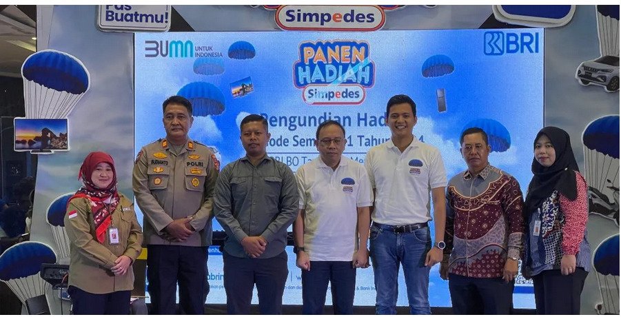 Portal Berita Indonesia dan Dunia Terkini Hari Ini, Update Harian Terbaru, Terlengkap, Tajam, Aktual dan Berimbang. BRI Tanggerang Merdeka Gelar Undian Tabungan Panen Hadiah Simpedes - Teropong Rakyat