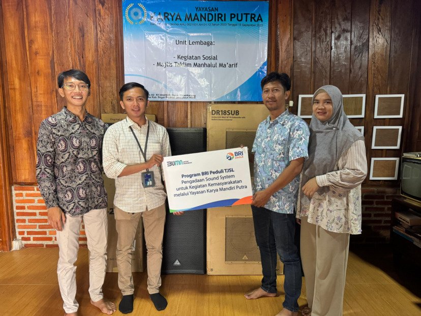 BRI BO Pamulang Berikan Bantuan CSR Di Yayasan Karya Mandiri Putra - Teropong Rakyat