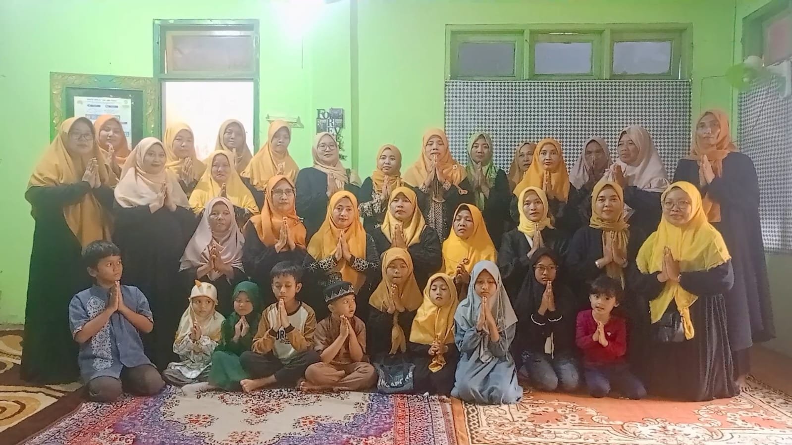 Gelar Munggahan, Jemaah Majelis Taklim Gabungan Nur Ilahi Tutup Acara Pengajian Rutin