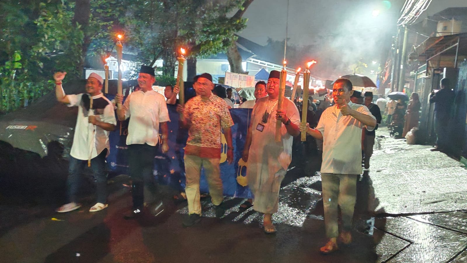 Pawai Obor dan Karnaval Kostum Meriahkan Sambutan Bulan Suci Ramadhan di RW 08 Sunter Agung - Teropongrakyat.co