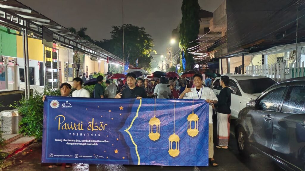 Pawai Obor dan Karnaval Kostum Meriahkan Sambutan Bulan Suci Ramadhan di RW 08 Sunter Agung - Teropong Rakyat