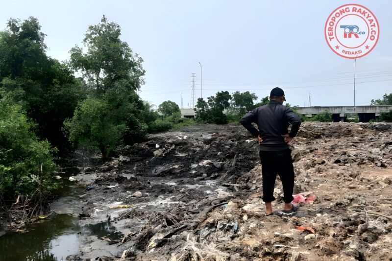 Sampah Ditumpuk Dengan Sengaja Di Wilayah Marunda