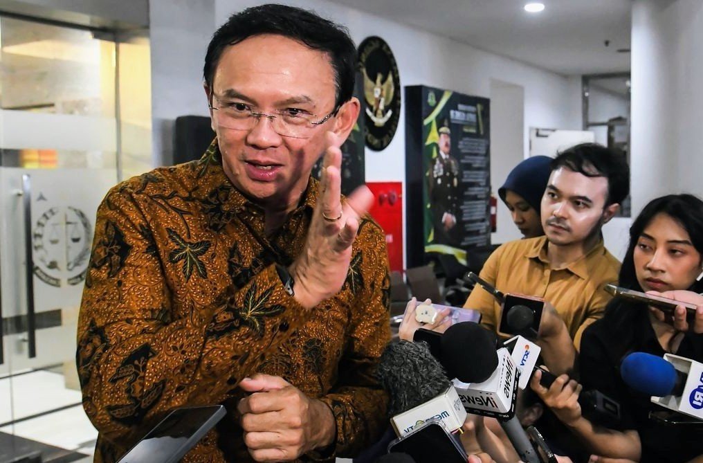 Kejagung Banyak Data Kasus Minyak, Ahok: Saya Kaget! - Teropong Rakyat