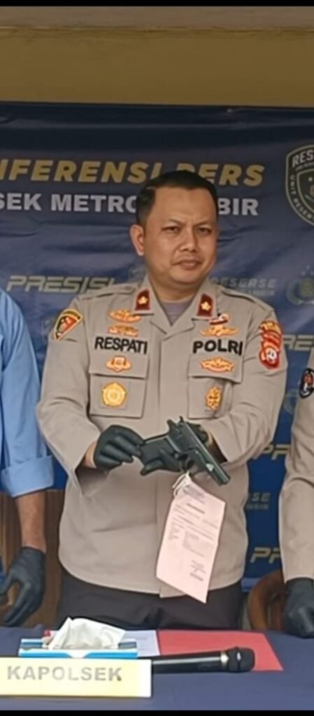 Pria Ancam Sopir Angkot di Tanah Abang dengan "Senjata", Ternyata Hanya Korek Api - Teropong Rakyat