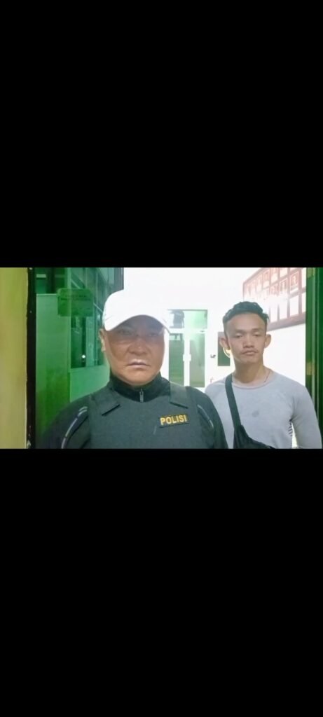 Portal Berita Indonesia dan Dunia Terkini Hari Ini, Update Harian Terbaru, Terlengkap, Tajam, Aktual dan Berimbang. Polsek Kemayoran Ringkus Dua Pelaku Curanmor di Sumur Batu, Jakarta Pusat - Teropong Rakyat