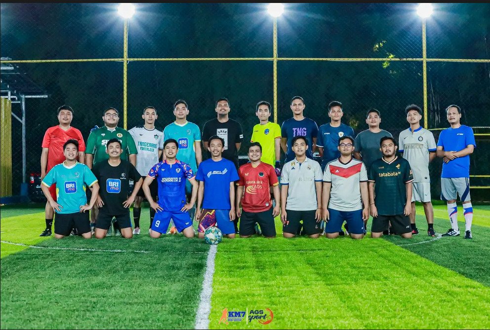 Portal Berita Indonesia dan Dunia Terkini Hari Ini, Update Harian Terbaru, Terlengkap, Tajam, Aktual dan Berimbang. BRI Tangerang City dan Developer Rekanan Gelar Mini Soccer untuk Dukung Work-Life Balance - Teropong Rakyat