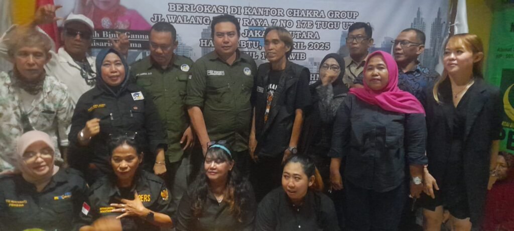 Milad Bermakna: Chakranews dan LBH Chakra Bersatu Berbagi Kebahagiaan dengan Anak Yatim - Teropong Rakyat