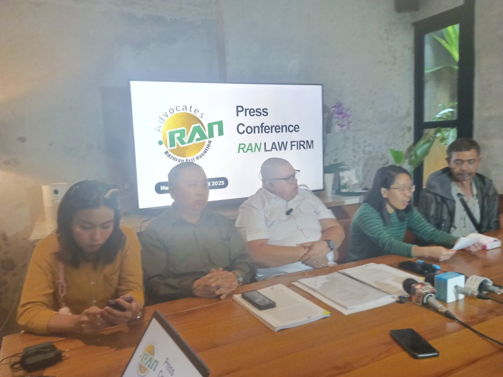 David Raharja dan Kuasa Hukumnya Ajukan Kasasi atas Vonis Bebas Oknum Marketing BRI