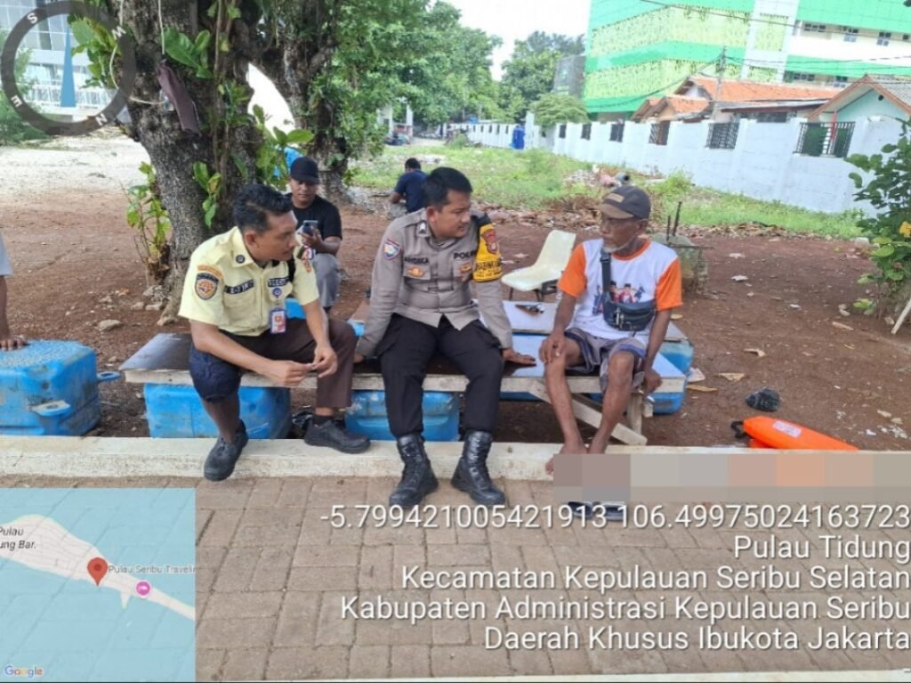 Bhabinkamtibmas Pulau Tidung Sambangi Tokoh Masyarakat, Jalin Sinergi untuk Tingkatkan Keamanan Wilayah - Teropong Rakyat