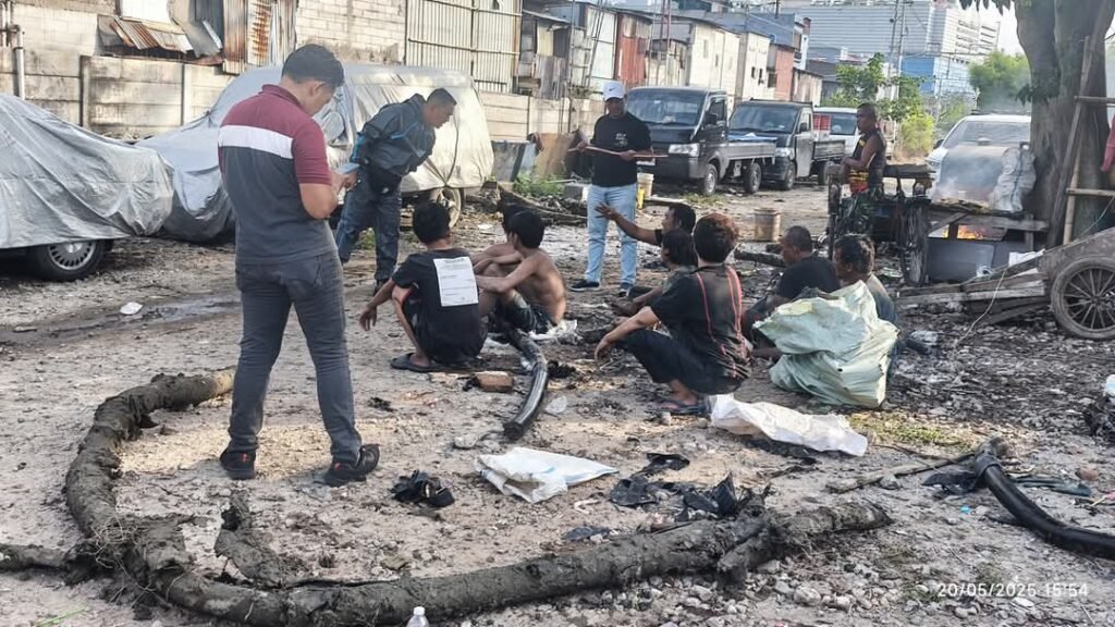 Heboh! Pencurian Kabel di Pademangan, Oknum PLN Diduga Terlibat - Teropong Rakyat
