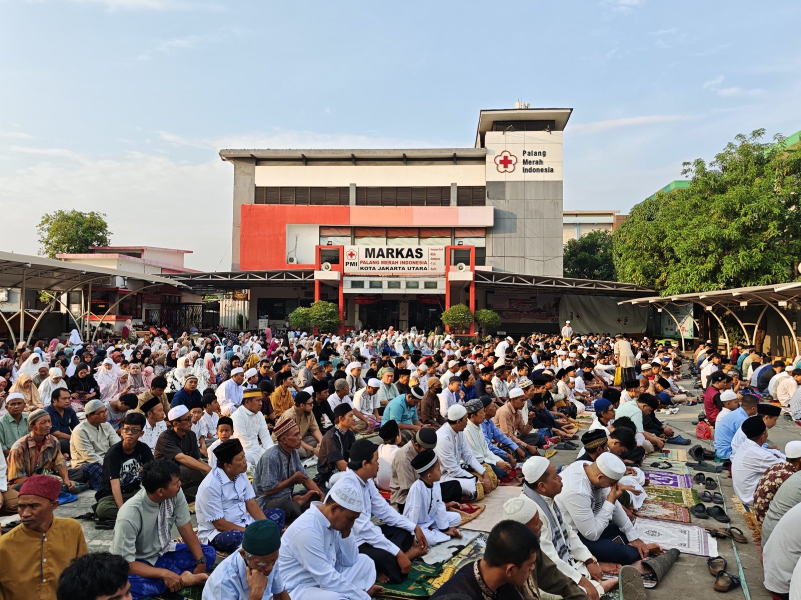 PMI Kota Administrasi Jakarta Utara menggelar rangkaian kegiatan ibadah Sholat Iduladha Penuh Hikmat