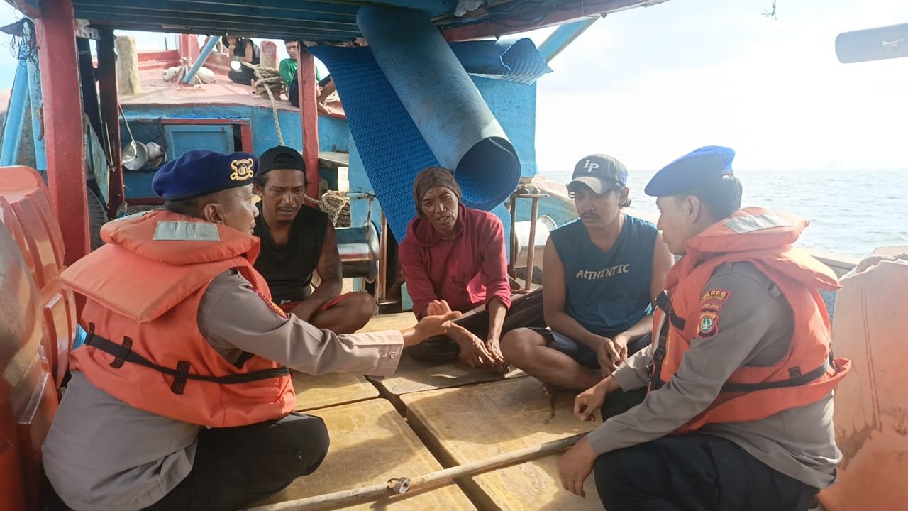 Satpolairud Polres Kepulauan Seribu Gencarkan Patroli Laut, Antisipasi Premanisme dan Perompakan