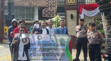 Mahasiswa Desak Kapolri Copot Kapolda Maluku, Tuntut Hentikan Tambang Ilegal di Gunung Botak
