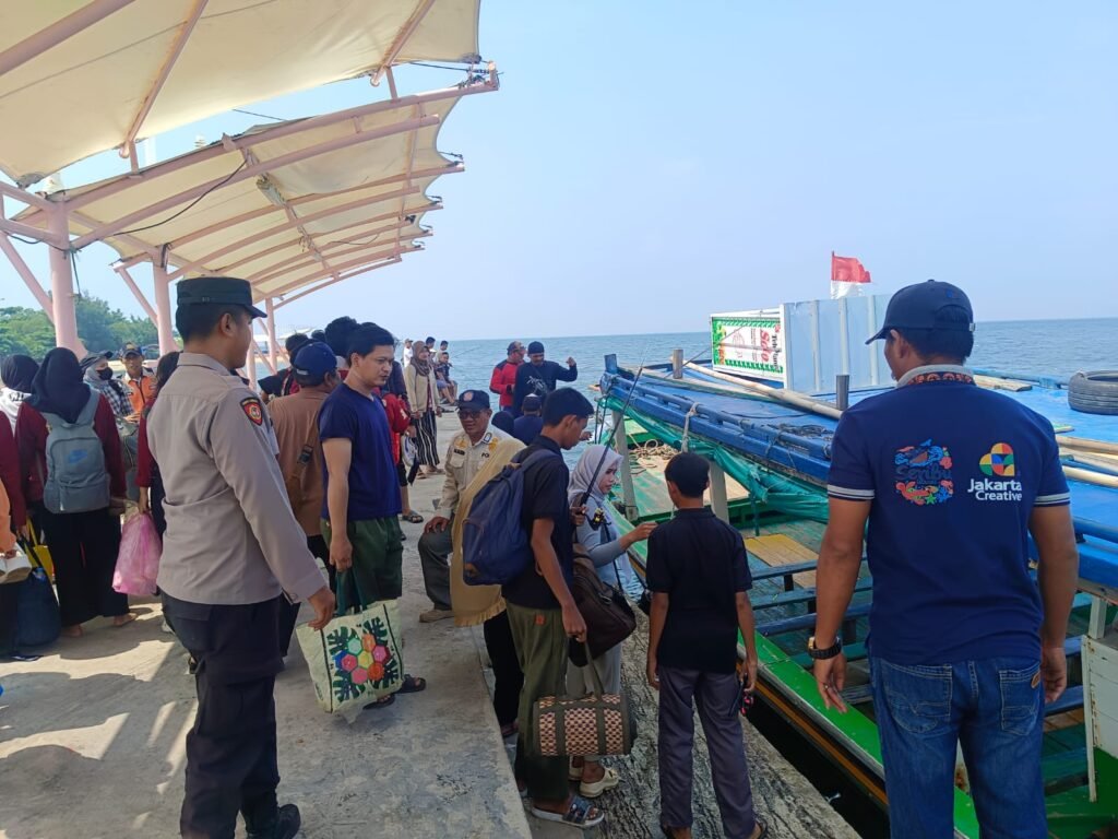 Polisi Amankan Dermaga Pulau Wisata dan Penduduk, Wujudkan Rasa Aman untuk Wisatawan dan Warga - Teropong Rakyat