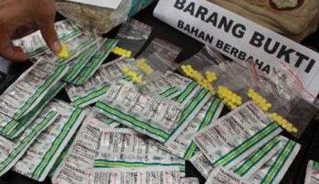 Penjajahan Berkedok Obat: Ekstradisi Tramadol dan Hexymer serta Ancamannya - Teropongrakyat.co