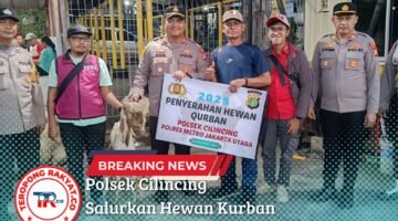 Polsek Cilincing Salurkan Hewan Kurban untuk Warga Sekitar