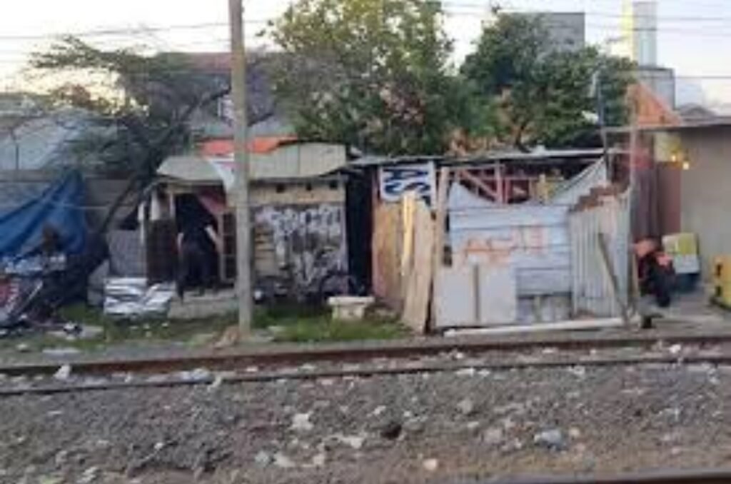 Menelisik Lebih Dalam Kampung Bahari Tanjung Priok - Teropong Rakyat