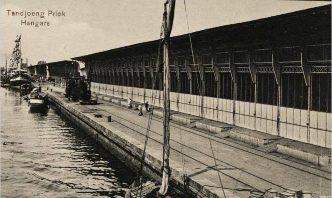 Tanjung Priok: Dari Pelabuhan Budaya Menuju Pusat Logistik Modern