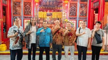 Kang Hero Bersama Warga Berbagi Kebahagiaan Dalam Rangka Festival Milm Kampung 2025