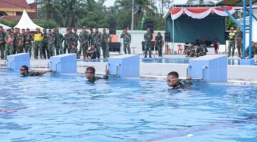 Pangdam I/BB Tinjau Lomba Renang Militer Dalam Rangka Memperingati HUT ke-75 Kodam I/BB