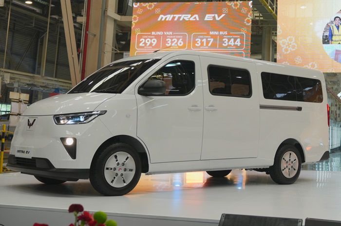 Portal Berita Indonesia dan Dunia Terkini Hari Ini, Update Harian Terbaru, Terlengkap, Tajam, Aktual dan Berimbang. Wuling Resmi Perkenalkan dan Umumkan Harga Mitra EV Dan New BinguoEV - Teropong Rakyat