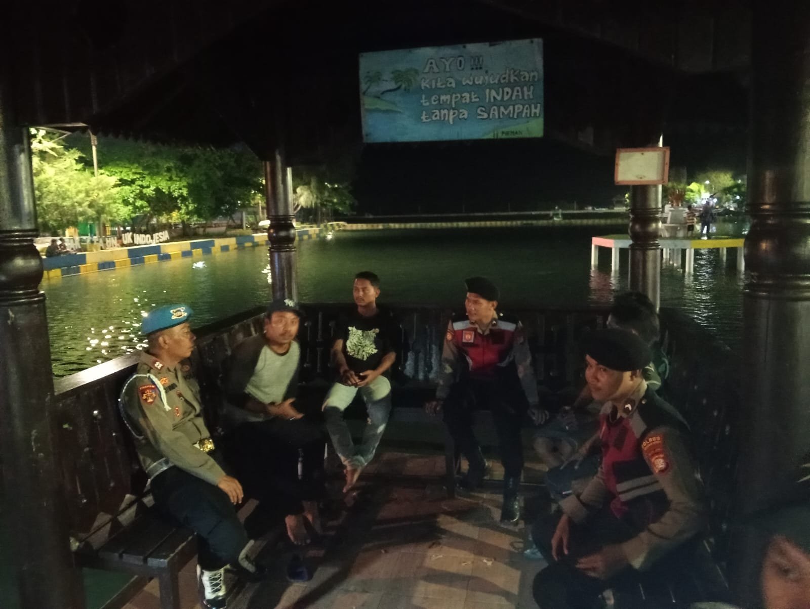 Polsek Kepulauan Seribu Utara Gelar Patroli Malam Perintis Presisi, Sasar Kenakalan Remaja, Narkoba, Miras hingga Premanisme
