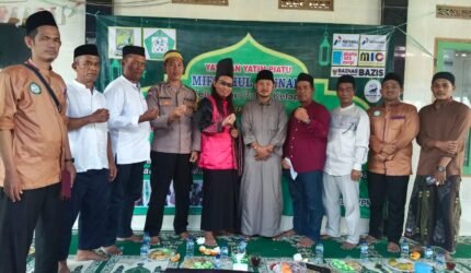 Bhabinkamtibmas Pulau Kelapa Hadiri Lebaran Yatim Piatu 10 Muharram 1447 H, Tebar Kepedulian dan Kebersamaan - Teropong Rakyat