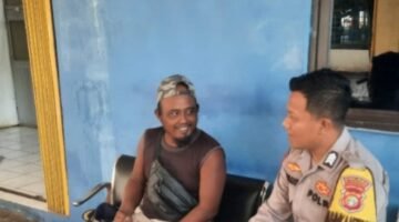 Polisi Humanis Sambang Tokoh Masyarakat, Bhabinkamtibmas Pulau Lancang Tegaskan Perangi Premanisme dan Judi Online
