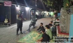 Patroli Malam Perintis Presisi Polsek Kepulauan Seribu Selatan, Himbau Warga Tidak Judi Online dan Jaga Kamtibmas