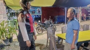 Patroli Malam Perintis Polsek Kepulauan Seribu Selatan Himbau Warga Hindari Judi Online