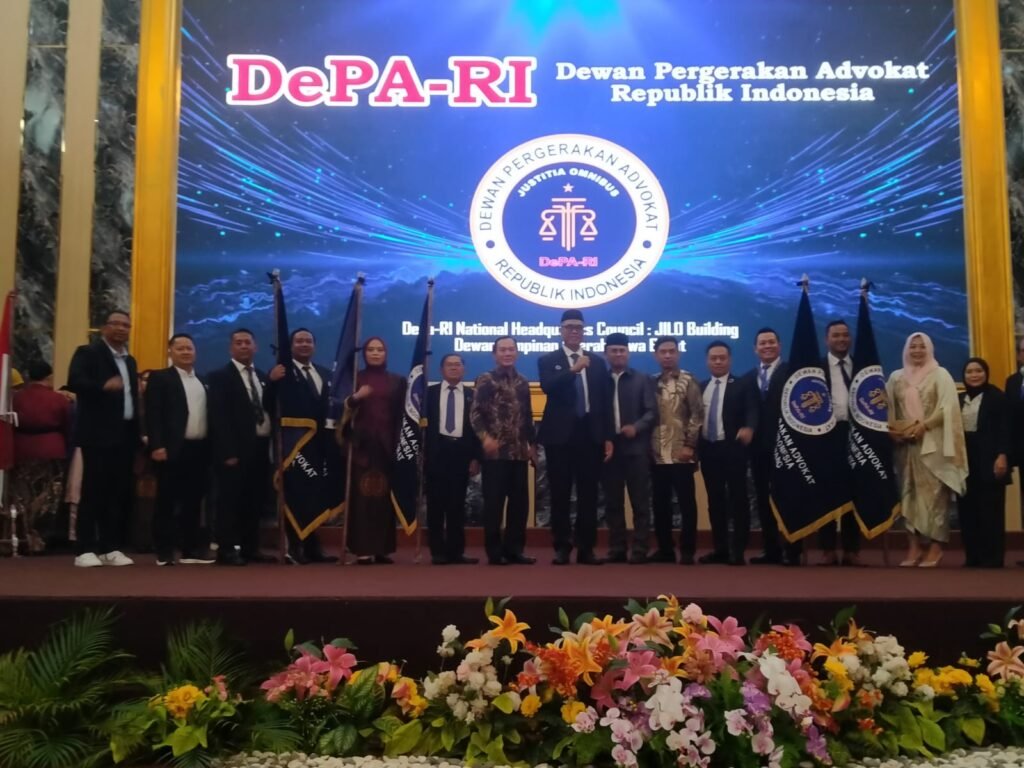Portal Berita Indonesia dan Dunia Terkini Hari Ini, Update Harian Terbaru, Terlengkap, Tajam, Aktual dan Berimbang. Dr. Aulia Taswin S.H., M.H Resmi Dilantik sebagai Ketua DPD DePA-RI Jawa Barat - Teropong Rakyat