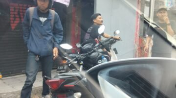 Toko Obat Diduga Edarkan Obat Terlarang di Cibaduyut, Bandung: Warga Resah, APH Diduga Pasif