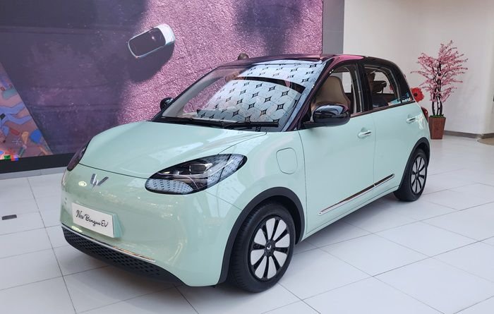 Portal Berita Indonesia dan Dunia Terkini Hari Ini, Update Harian Terbaru, Terlengkap, Tajam, Aktual dan Berimbang. Wuling Resmi Perkenalkan dan Umumkan Harga Mitra EV Dan New BinguoEV - Teropong Rakyat
