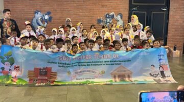 SDN Semper Timur 01 Gelar Outing Class: Edukasi Anti-Cyber Bullying dan Wisata Sejarah ke Museum Bahari