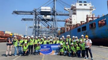 Dukung Pengembangan SDM Muda, TPK Koja Terima Kunjungan Industri Mahasiswa ULBI (Universitas Logistik dan Bisnis Internasional)