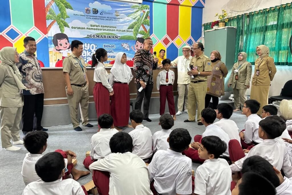 Safari Kampanye Gemarikan Hadir di SDN Ancol 01, Ajak Anak Biasakan Makan Ikan - Teropong Rakyat