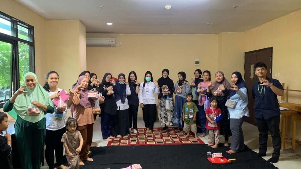 Portal Berita Indonesia dan Dunia Terkini Hari Ini, Update Harian Terbaru, Terlengkap, Tajam, Aktual dan Berimbang. Apical Marunda Bersama Puskesmas Cilincing Selenggarakan Kegiatan Edukasi Kelas Ibu Hamil dan Ibu Mentusui Sosialisasi Program Pencegahan Stunting - Teropong Rakyat