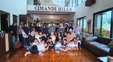 Silaturahmi Keluarga Besar Heri Purwanto di Cimande Hills Penuh Kehangatan dan Kebahagiaan