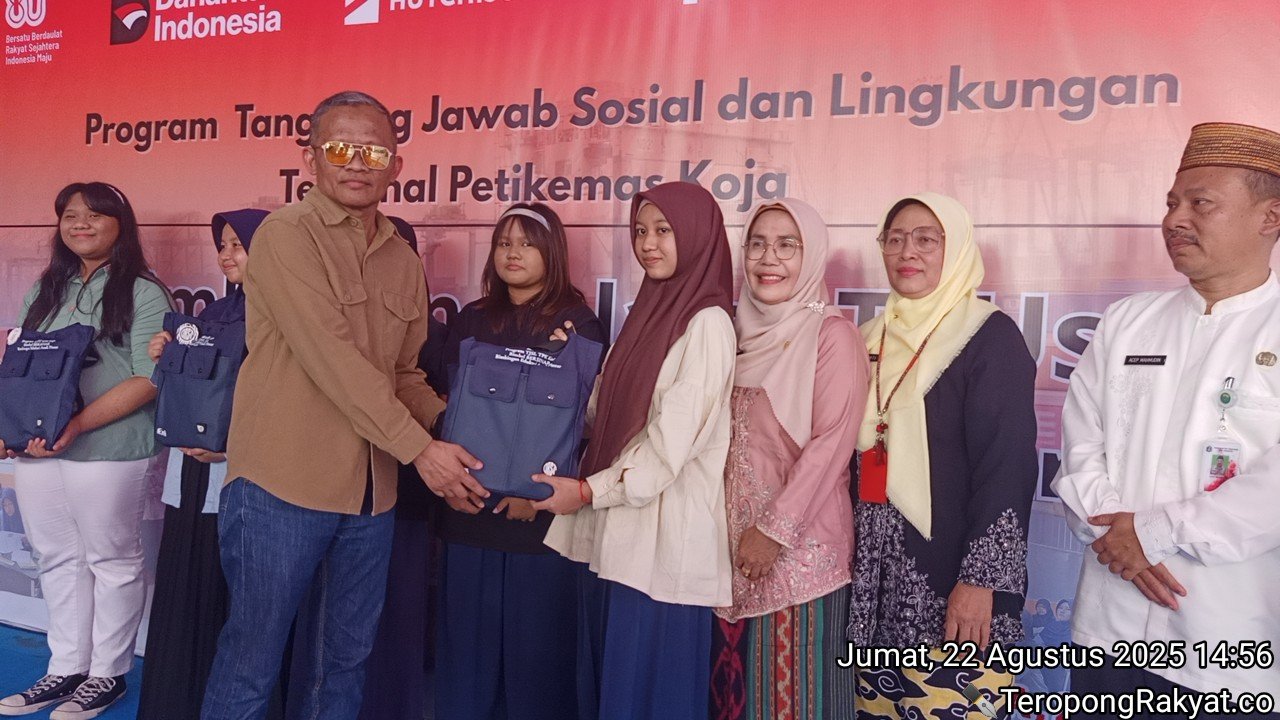 KSO Terminal Petikemas Koja Luncurkan Program Bimbingan Belajar TEUs Bimbingan Edukasi Siswa Pintar