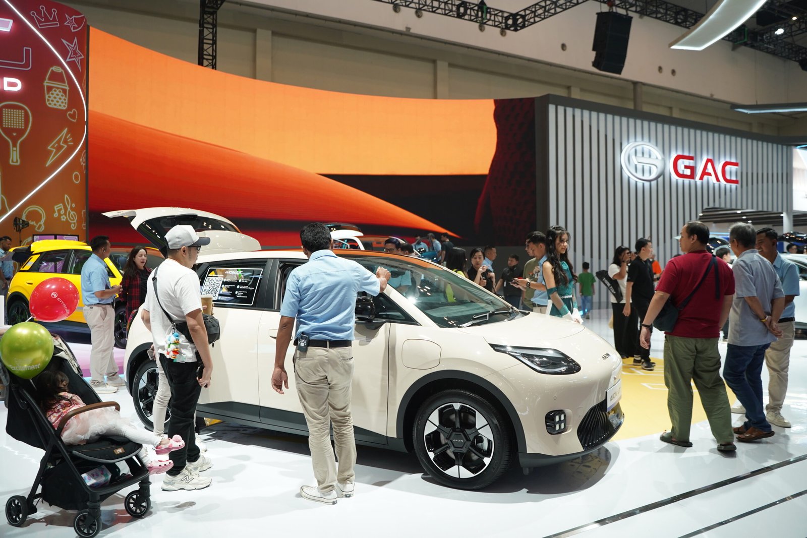 GAC Indonesia Catatkan Prestasi Gemilang di GIIAS 2025: AION UT Jadi Mobil Listrik Paling Banyak Dipesan dan Dicoba