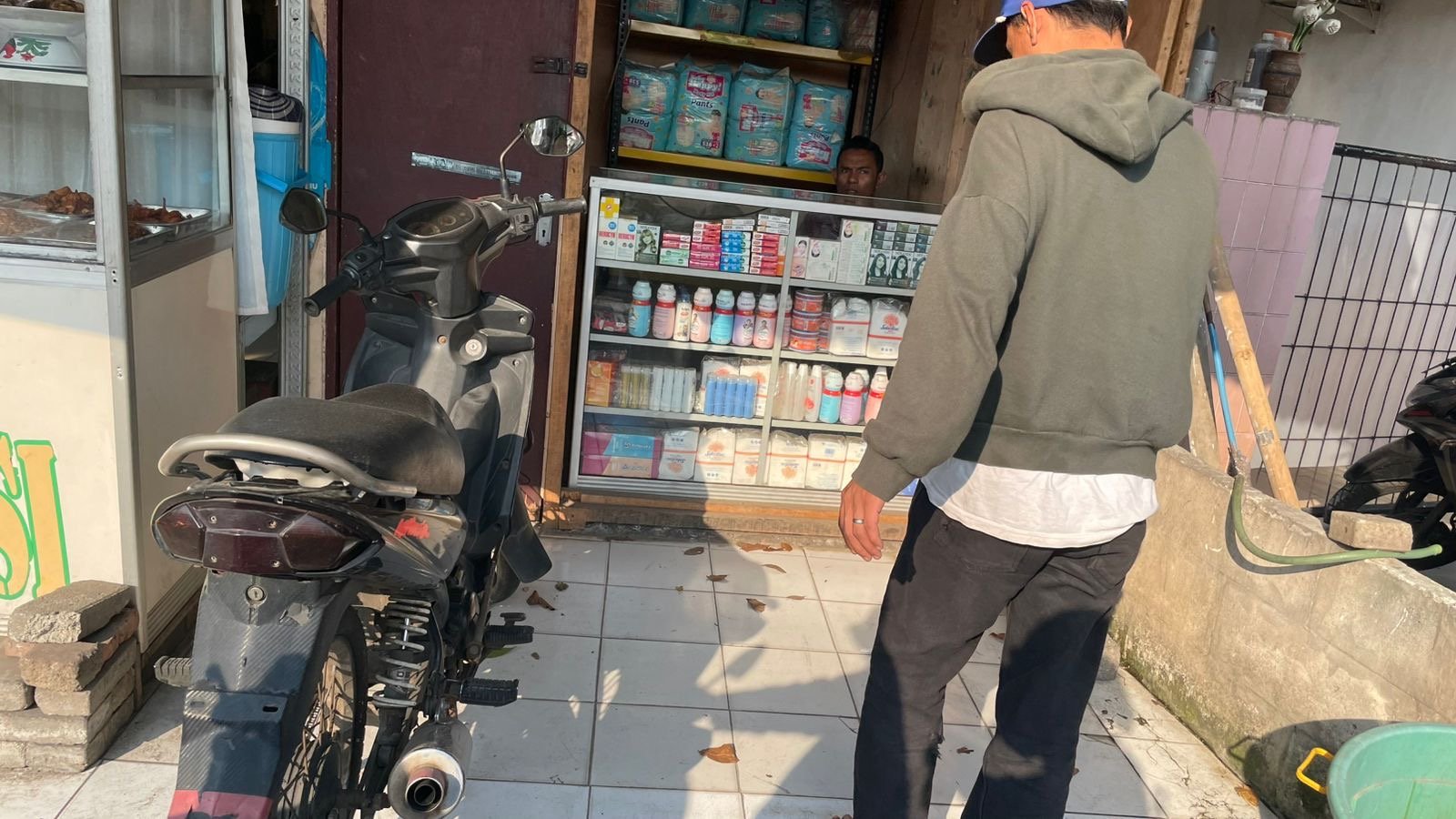 Jakarta Timur Jadi Sarang Peredaran Toko Obat Keras Terbatas, Peran APH di Pertanyakan