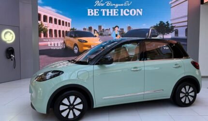 Wuling BinguoEV Raih Predikat Mobil Listrik Pilihan Keluarga - Teropong Rakyat