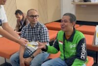 BRI Cabang Jakarta Hayam Wuruk saat merayakan Hari Pelanggan Nasional 2025 dengan setulus hati untuk nasabah. (Foto: teropongrakyat.co)