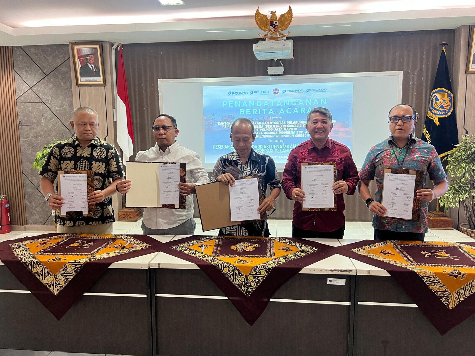 Kolaborasi untuk Kemajuan Pelabuhan Cirebon: KSOP dan Stakeholder Wujudkan Standardisasi Fasilitas Dermaga - Teropong Rakyat