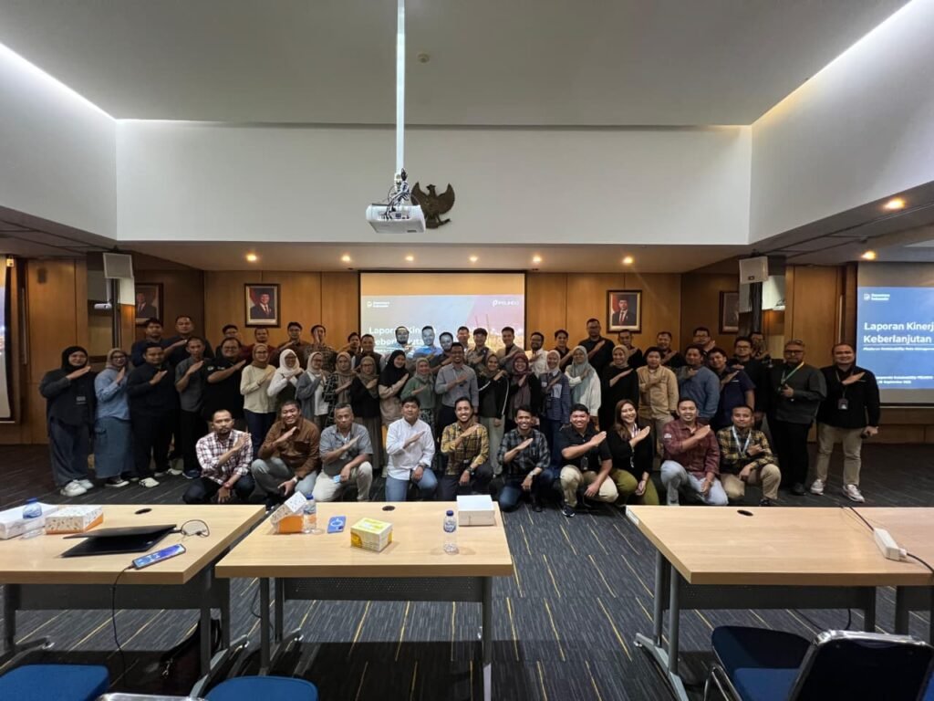 Portal Berita Indonesia dan Dunia Terkini Hari Ini, Update Harian Terbaru, Terlengkap, Tajam, Aktual dan Berimbang. PELINDO Group Bersatu dalam Pelatihan SDMS: PT API Siap Integrasikan Prinsip ESG dalam Setiap Pekerjaan - Teropong Rakyat